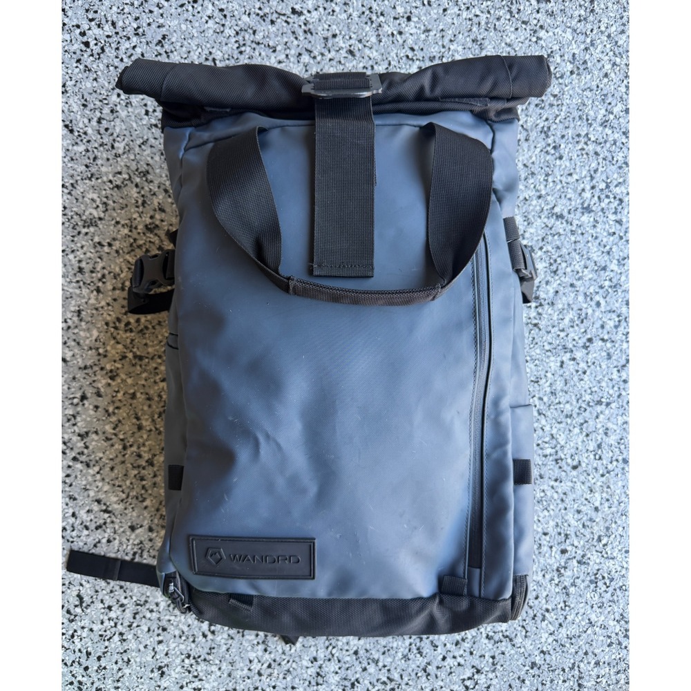 WANDRD PRVKE 21L Blue Black Roll Top Camera Photography Travel Backpack